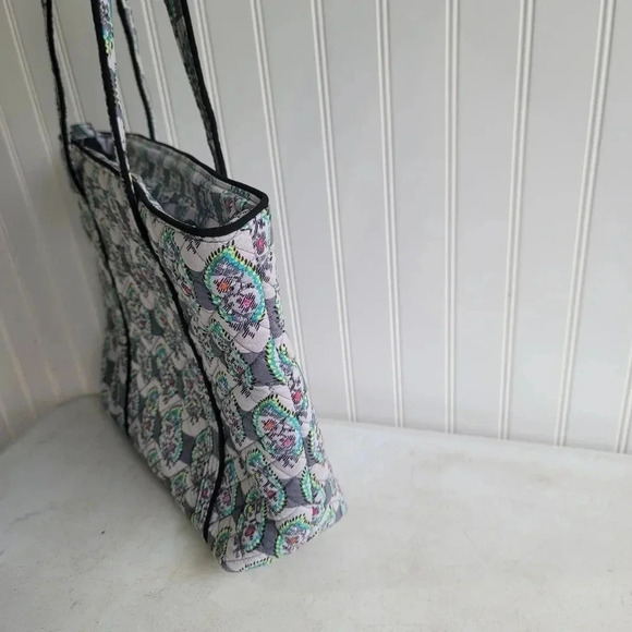 VERA BRADLEY Womens BLUE Gray QUILTED Geo PRINT PAISLEY TRAVEL TOTE BAG - Picture 9 of 15